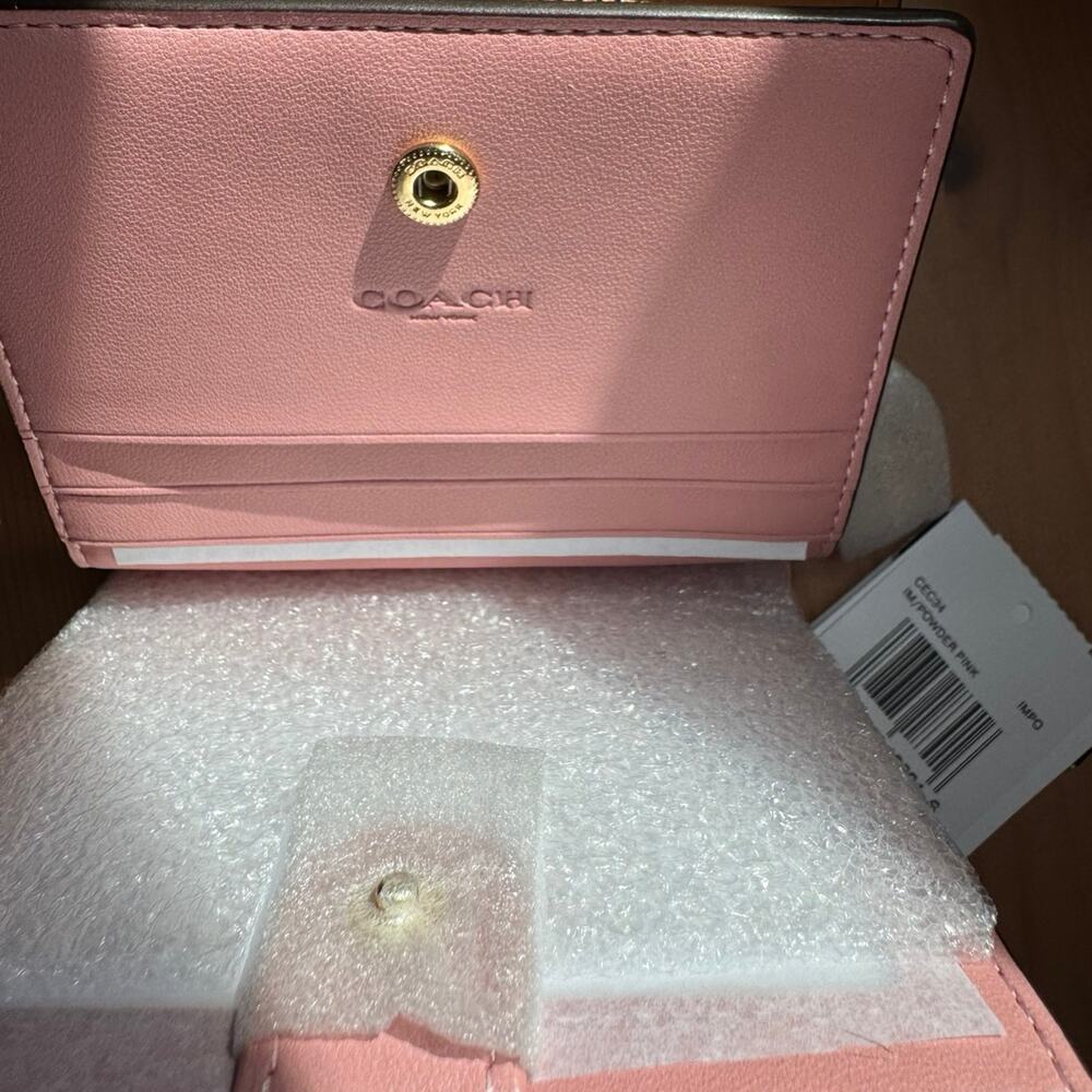 ❤️ Coach Snap Wallet In Signature Canvas With Charm - Picture 8 of 10
